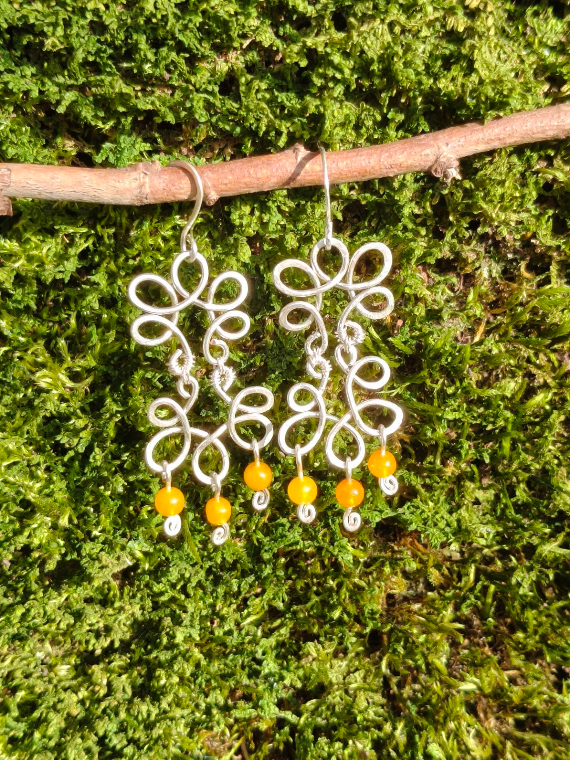 Pendientes de cobre relleno de plata – Flores de jade amarillo