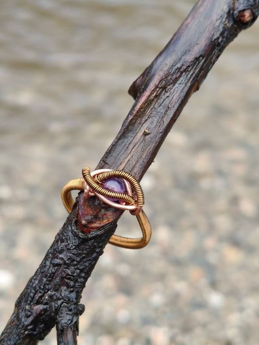 Anillo de cobre cálido tejido – Amatista