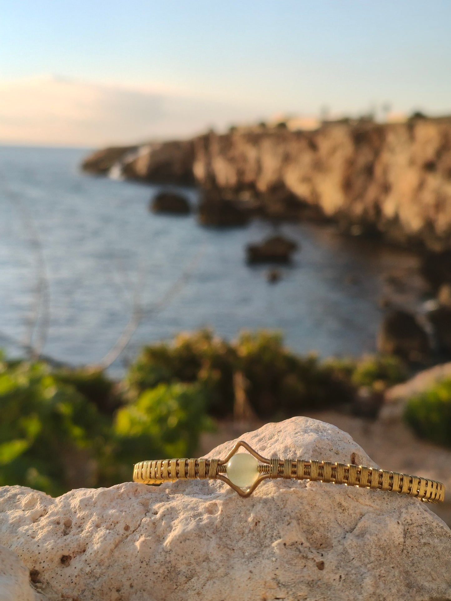 Brazalete de latón Camino Dorado