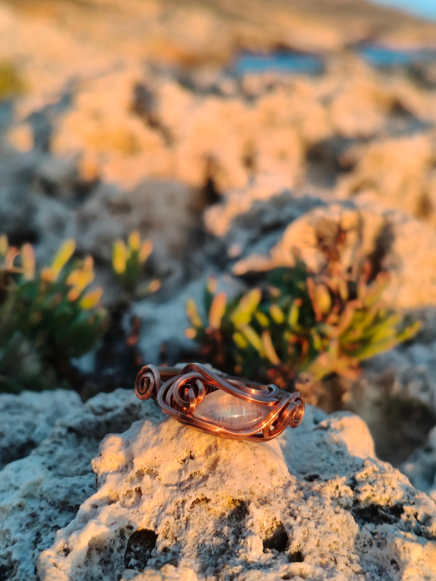 Anillo de cobre Moon Whisper